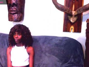 Natussi webcam model stream image