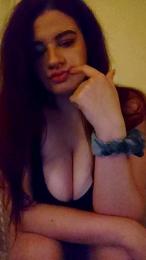 Aliss2001 webcam cam4 model stream image