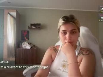mx_hazelyss webcam model stream image