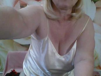 Beatris-K webcam model stream image