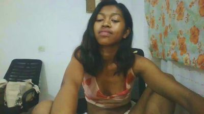 amichou5 webcam model stream image
