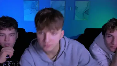 travis_wolf_ webcam model stream image