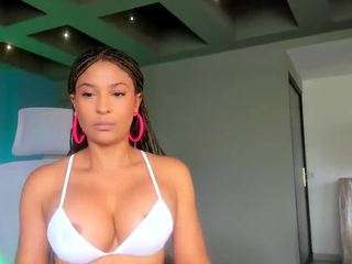 michellangels webcam model stream image