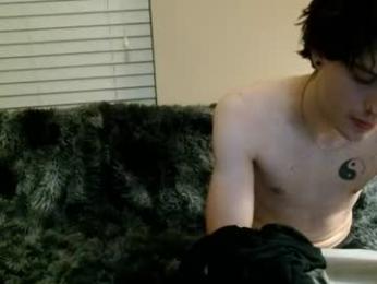 prettyboyfate webcam model stream image