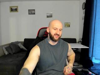 Panda Muscle webcam model stream image