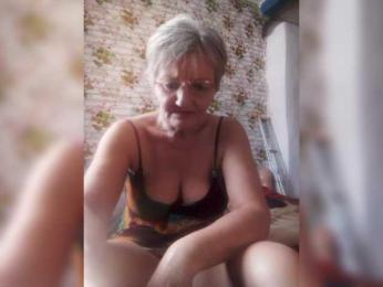 NikaGold45 webcam model stream image