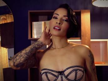 LadyRussell webcam livejasmin model stream image