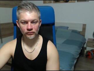 Robby Shaw webcam flirt4free model stream image