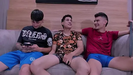 junior_friendss webcam model stream image