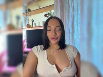 AlexaHotty1 webcam bongacams model stream image