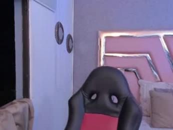 tiny_thomm webcam model stream image