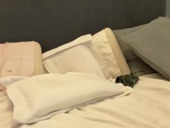 mark_onex webcam model stream image