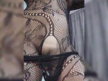 LoveSuperGerl webcam model stream image