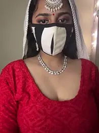 HeartQueen05 webcam model stream image