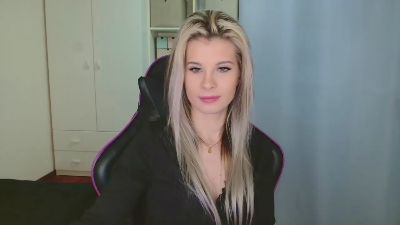 KristineSensual webcam model stream image
