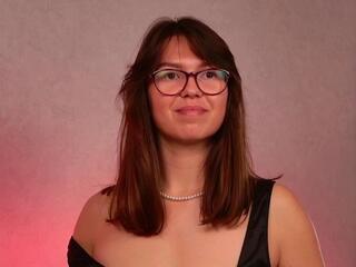 Amanda Vi webcam model stream image