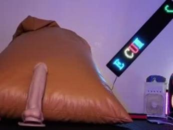 candycreampieduo webcam chaturbate model stream image