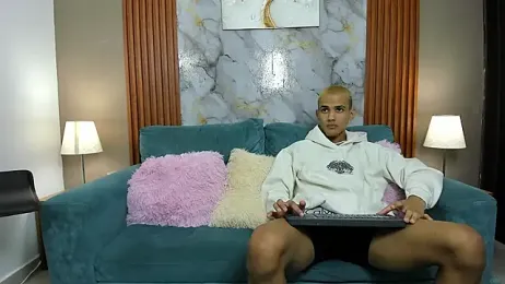 YUMMY_BRO webcam model stream image