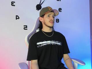 Nathan Ferrara webcam model stream image