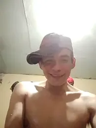 Cloud0nMycock webcam model stream image