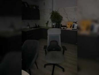 Tom-and-Jenny webcam model stream image