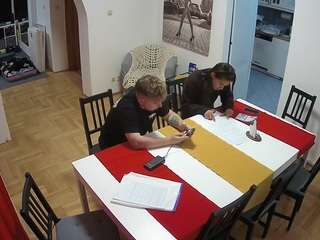 voyeurcam-julmodels-dining webcam model stream image