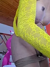 Shermie24 webcam model stream image