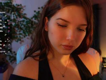 _Q_ webcam bongacams model stream image