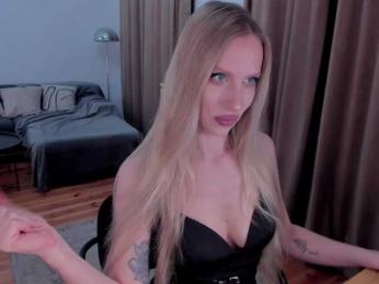 ToxicBlonde webcam model stream image