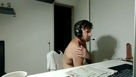 alpha-hunk webcam model stream image