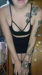 MikkisMi webcam model stream image