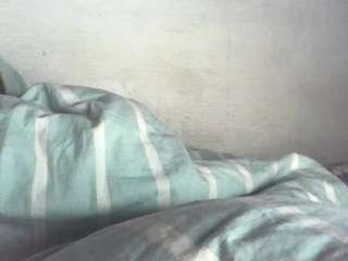 aannal webcam model stream image