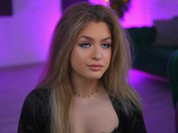 NayaQuinn webcam bongacams model stream image