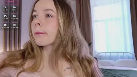 milly_shy webcam model stream image