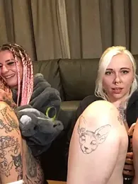 sarah_sky_official webcam model stream image
