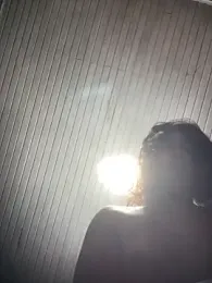 larysinha webcam model stream image