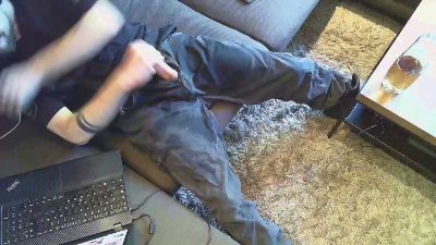 boardshort webcam model stream image
