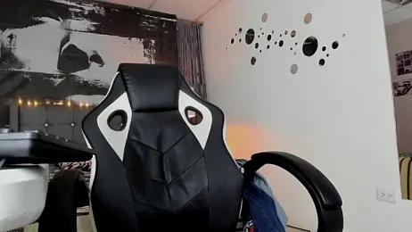 koryu_skull webcam model stream image