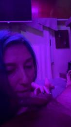 LilVika webcam model stream image