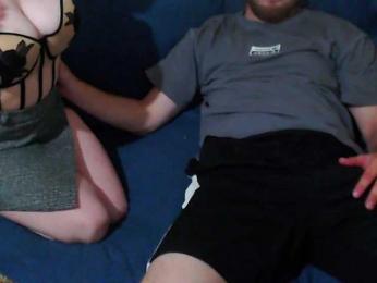 JhonLily webcam model stream image