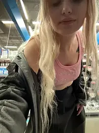 Mila_NoRules webcam model stream image