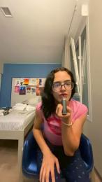 Dollya webcam model stream image