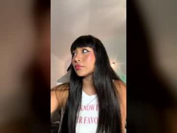 pocahontas000 webcam model stream image