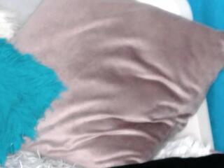 Robin Gallagher webcam model stream image