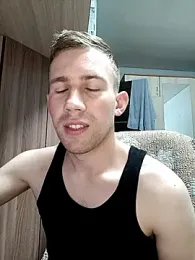 ---Dark--- webcam stripchat model stream image