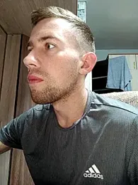 ---Dark--- webcam model stream image