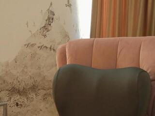 Devious Angell webcam model stream image