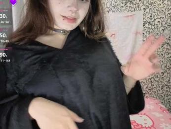 FrirenLovv webcam model stream image