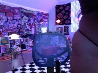 lovenzia webcam model stream image