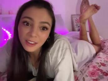 keirasworld chaturbate stream image